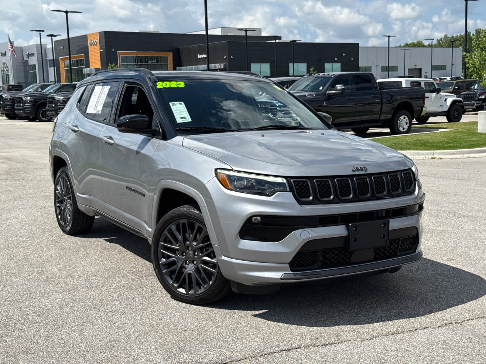 Used 2023 Jeep Compass High Altitude with VIN 3C4NJDCN6PT503370 for sale in Kansas City