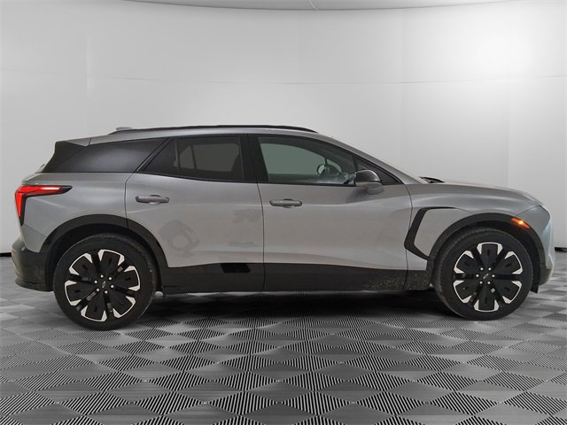 Used 2024 Chevrolet Blazer EV RS with VIN 3GNKDCRJXRS182782 for sale in Urbandale, IA