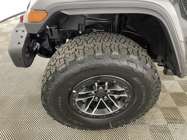 2025 Jeep Wrangler Rubicon X photo 16