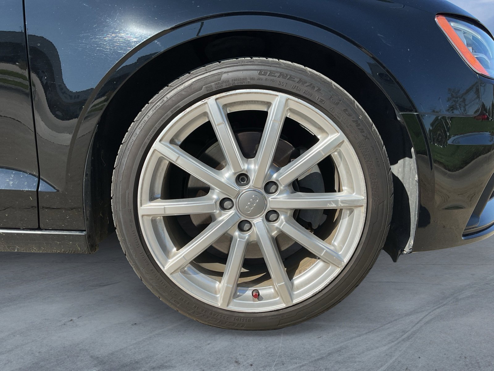 2016 Audi A3 2.0T Premium Quattro photo 4