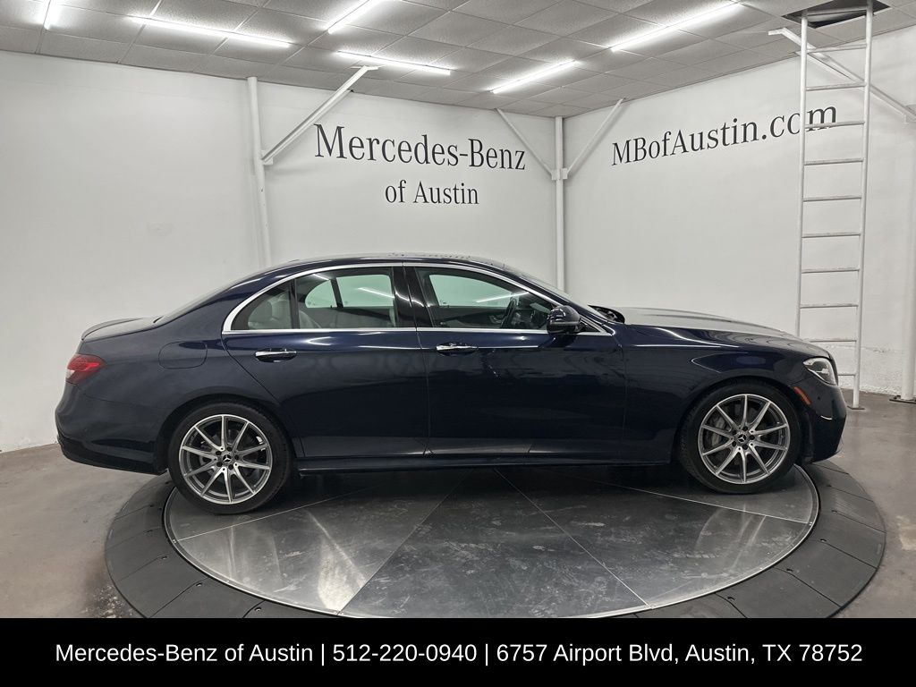 2022 Mercedes Benz E 350 photo 8