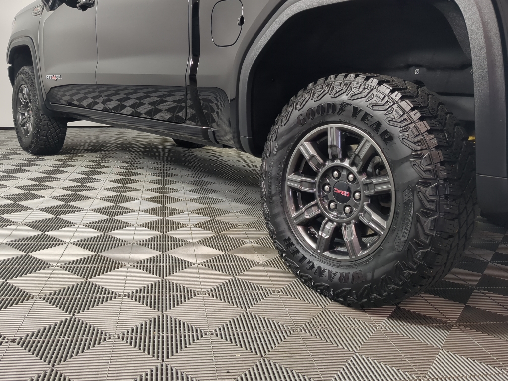 2024 Gmc Sierra 1500 photo 2