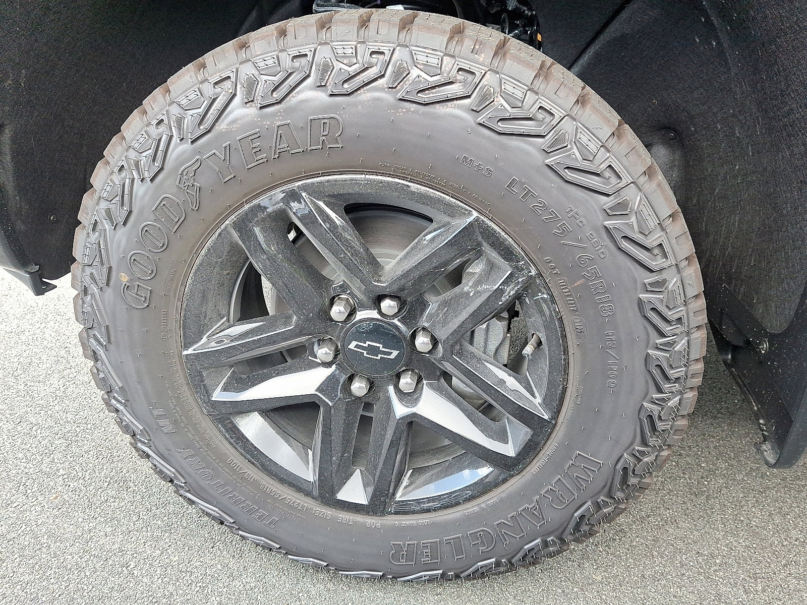 2025 Chevrolet Silverado 1500 Custom Trail Boss photo 4