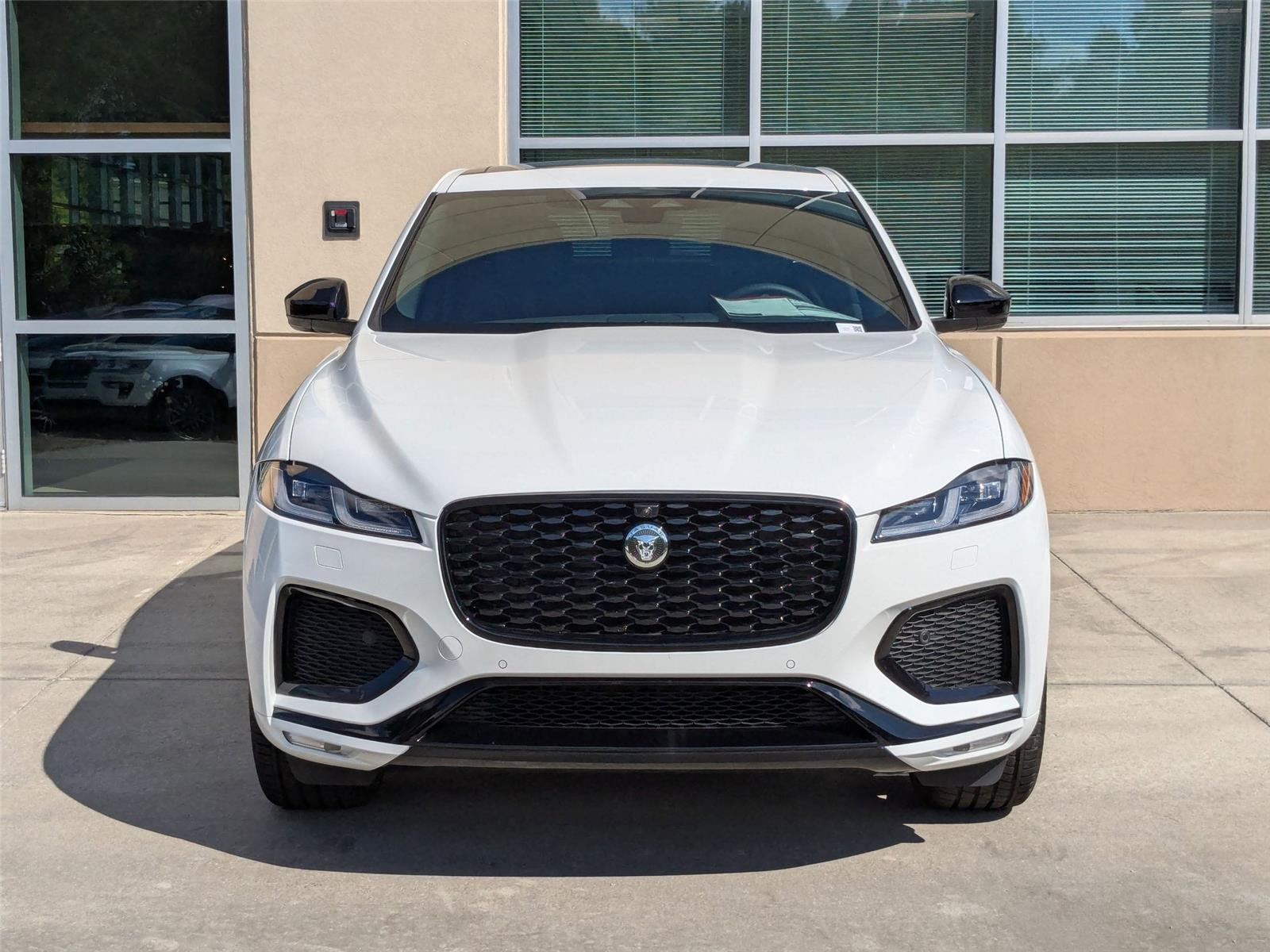 2026 Jaguar F-PACE P250 R-Dynamic S photo 2