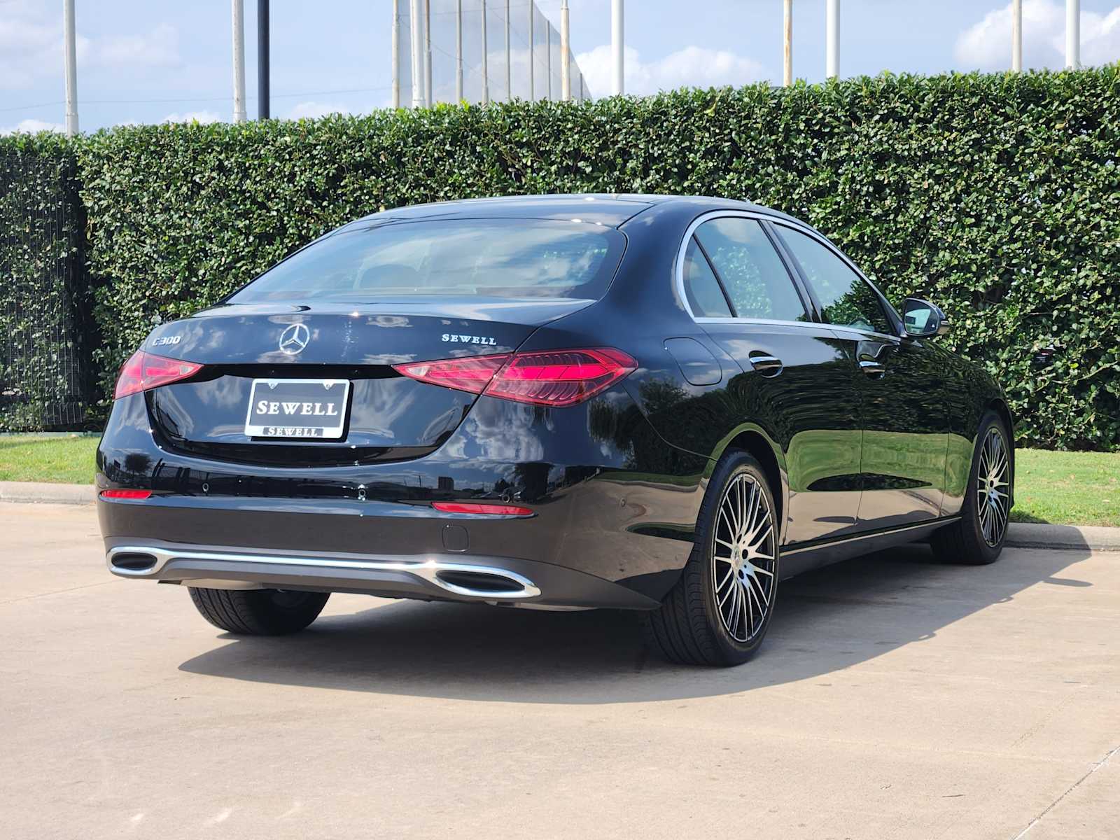 2025 Mercedes Benz C 300 photo 6