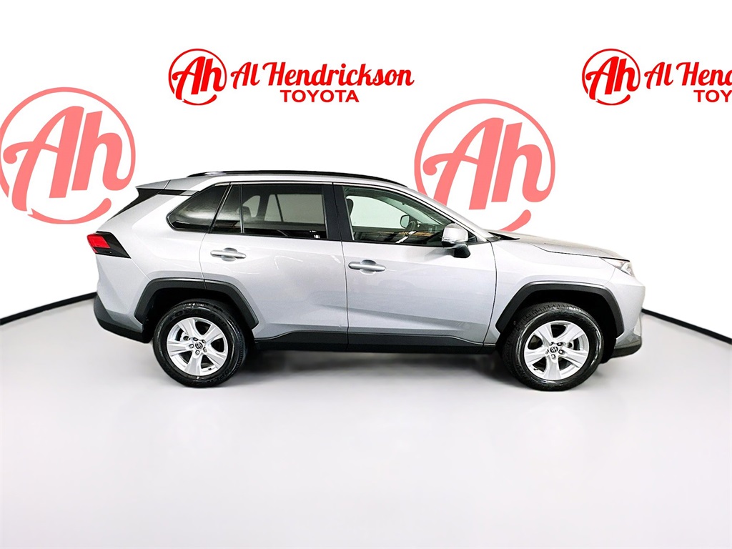 Used 2021 Toyota RAV4 XLE with VIN 2T3W1RFV2MC112431 for sale in Northfield, Minnesota
