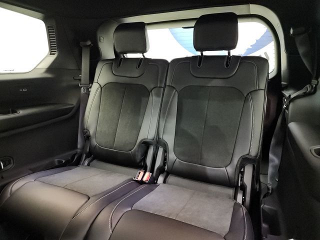 2025 Jeep Grand Cherokee Altitude X photo 12