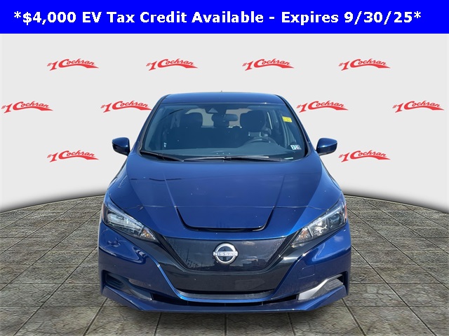2023 Nissan Leaf S photo 8