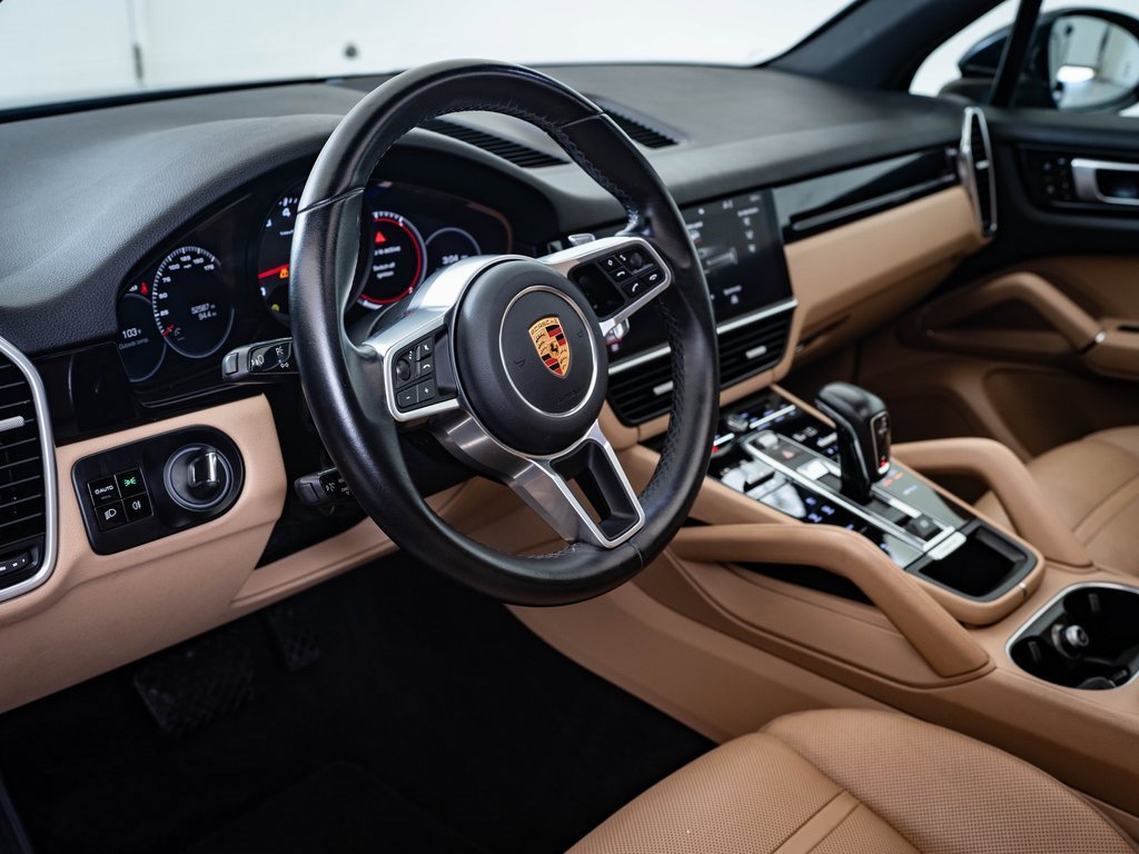 2020 Porsche Cayenne photo 4