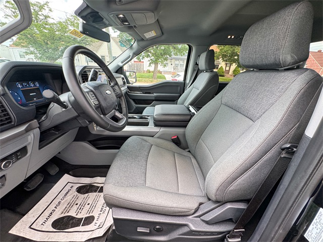 2024 Ford F-150 XLT photo 14