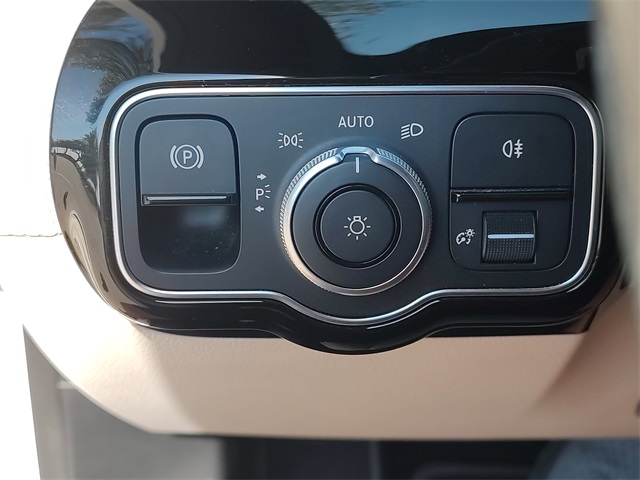 2021 Mercedes Benz A 220 photo 17