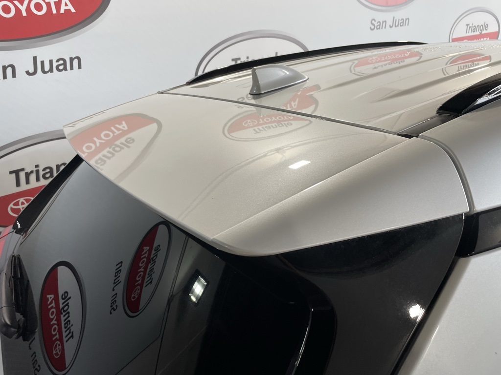 2024 Toyota RAV4 Hybrid SE photo 15