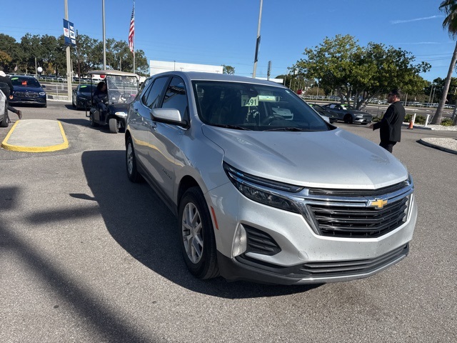 2022 Chevrolet Equinox LT photo 4