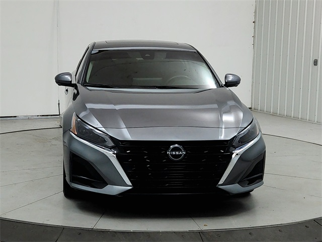 2024 Nissan Altima 2.5 SL photo 2