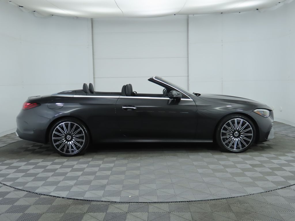2025 Mercedes Benz CLE 300 4MATIC photo 4