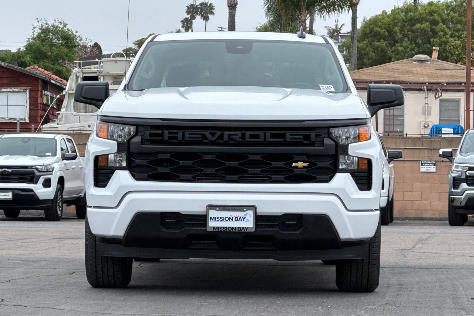 2025 Chevrolet Silverado 1500 Custom photo 9