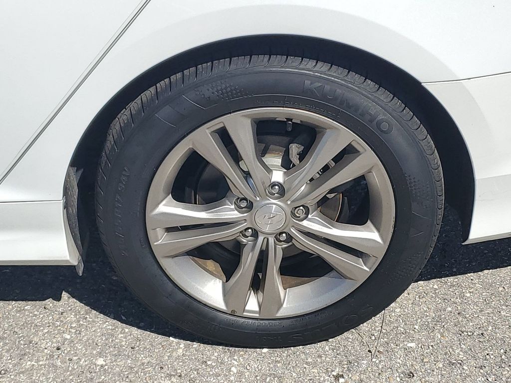 2019 Hyundai Sonata Limited photo 19