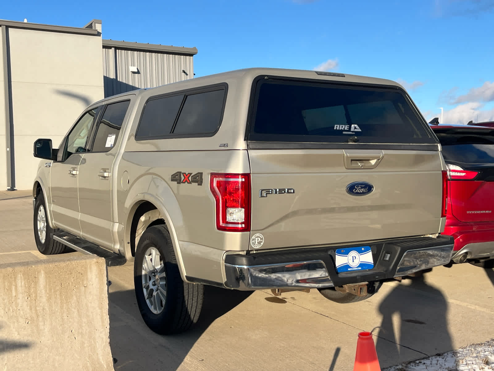 2017 Ford F-150 Lariat photo 2
