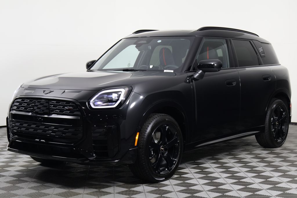 2026 MINI Countryman S's photo