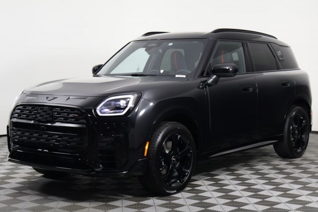 2026 MINI Countryman S's photo