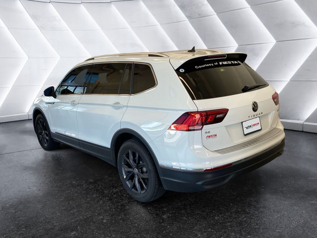 2024 Volkswagen Tiguan SE photo 6