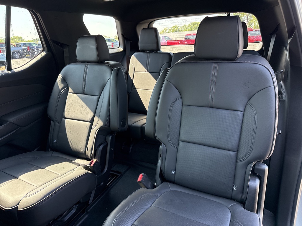 2023 Chevrolet Traverse RS photo 17