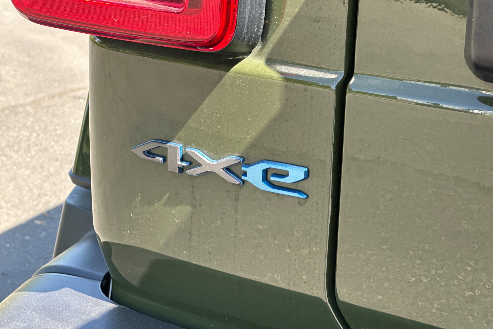 2024 Jeep Wrangler 4xe Sport S photo 23