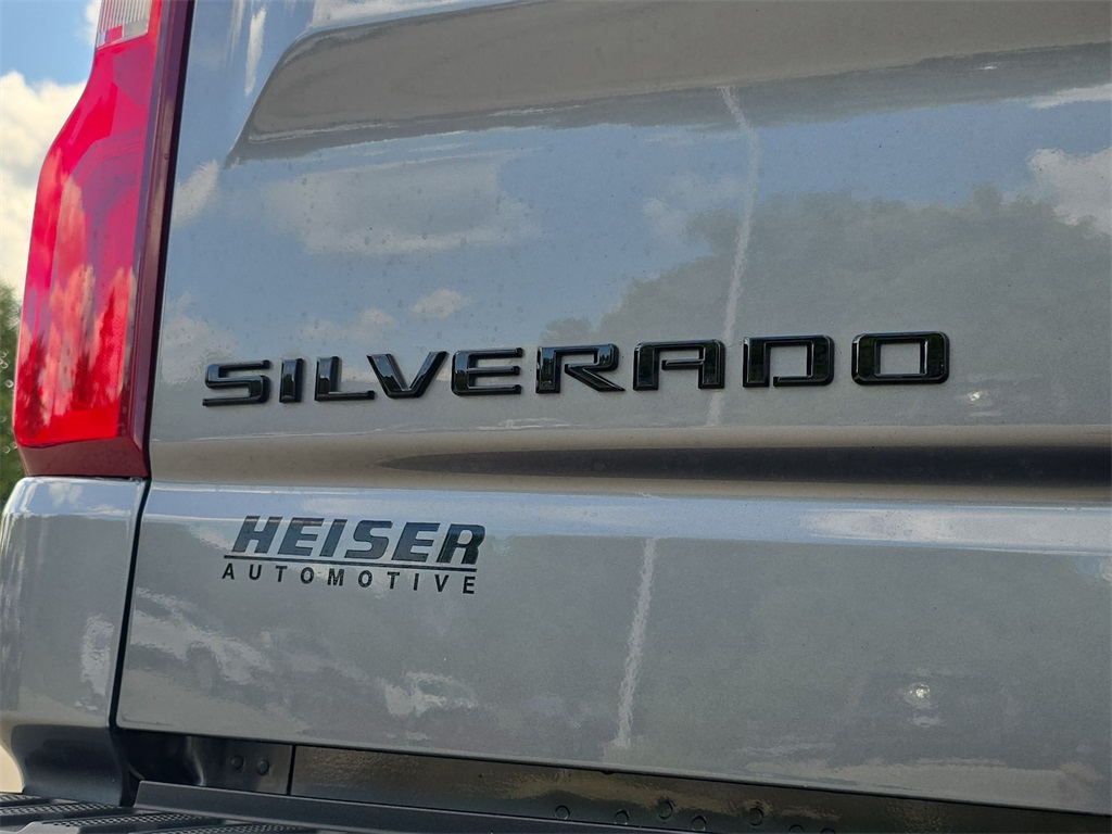 2021 Chevrolet Silverado 1500 Custom photo 33