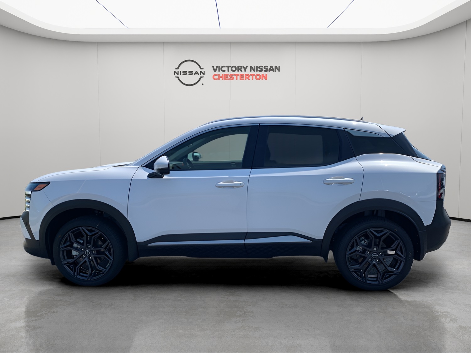 2025 Nissan Kicks SR photo 2