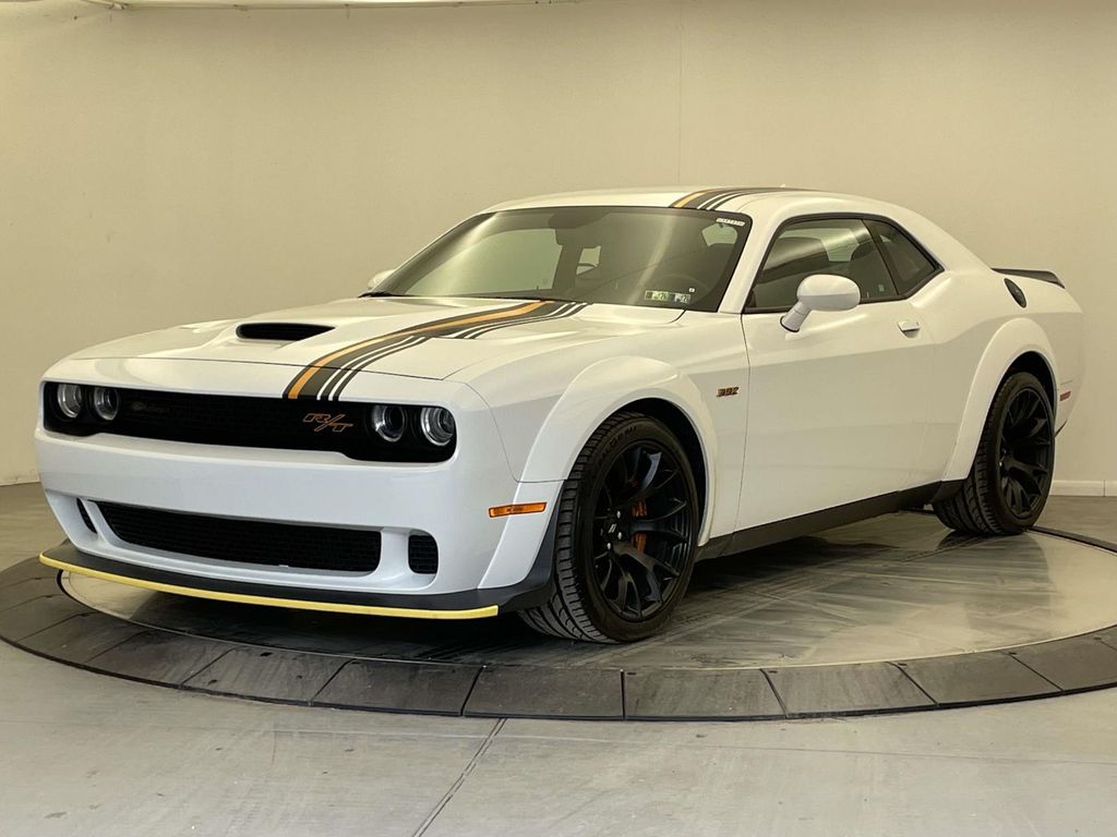 2022 Dodge Challenger R/T's photo