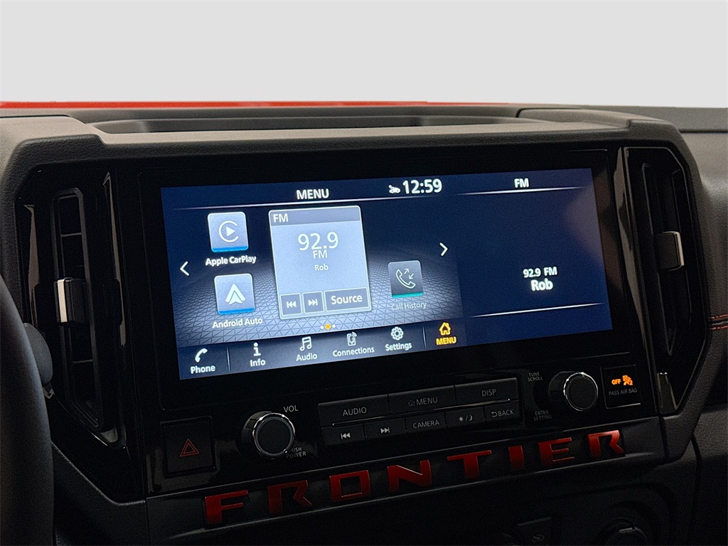 2025 Nissan Frontier PRO-4X photo 22