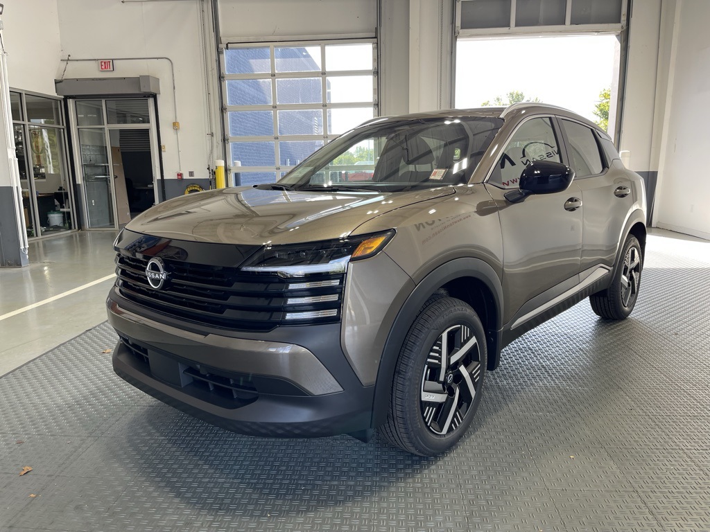 2026 Nissan Kicks SV photo 2