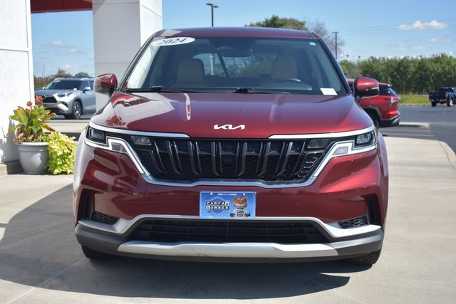 2024 Kia Carnival LX photo 3