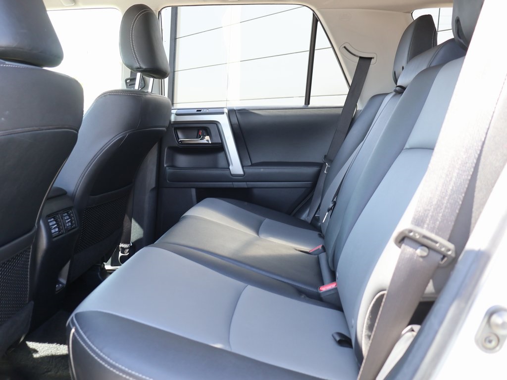 2024 Toyota 4Runner SR5 Premium photo 16