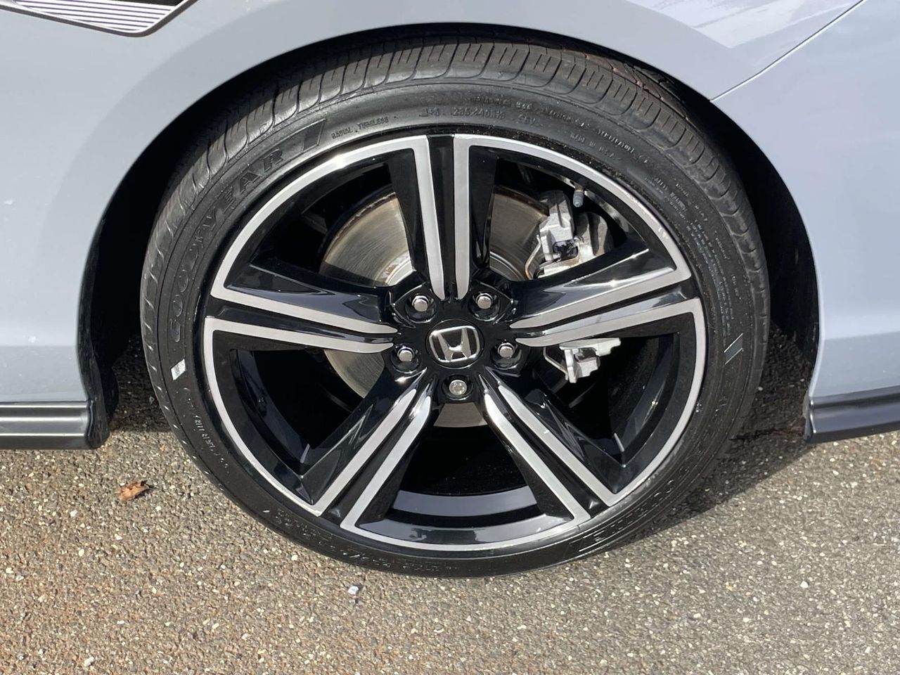 2023 Honda Accord Hybrid Sport photo 9