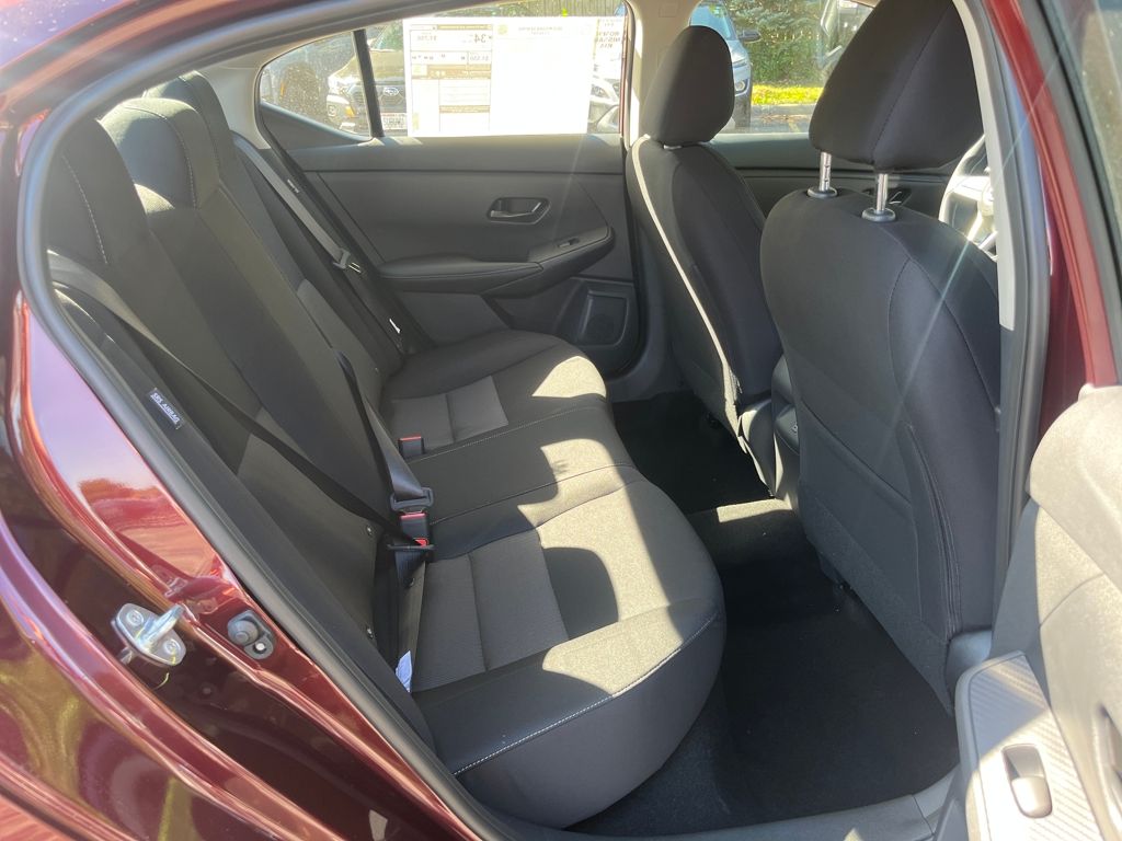 2025 Nissan Sentra SV photo 14