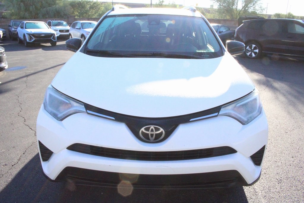 2017 Toyota RAV4 LE photo 2