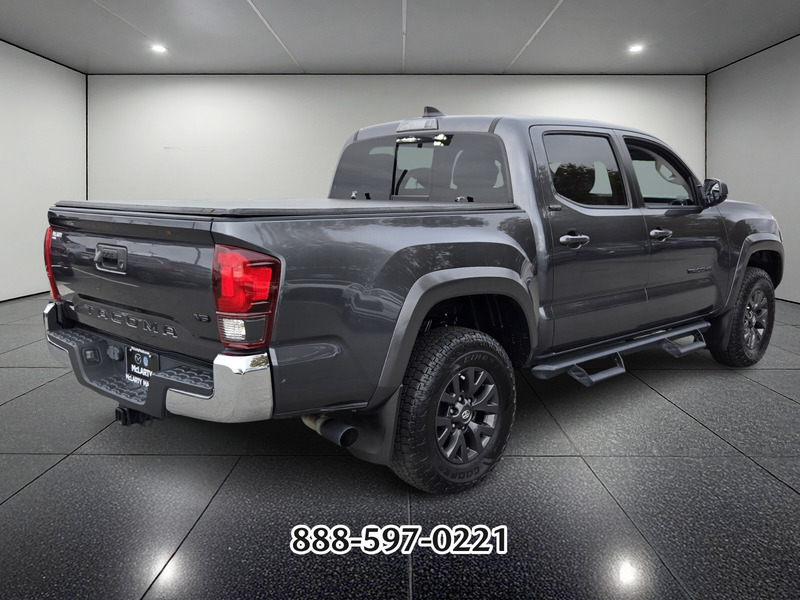 2022 Toyota Tacoma SR5 V6 photo 3