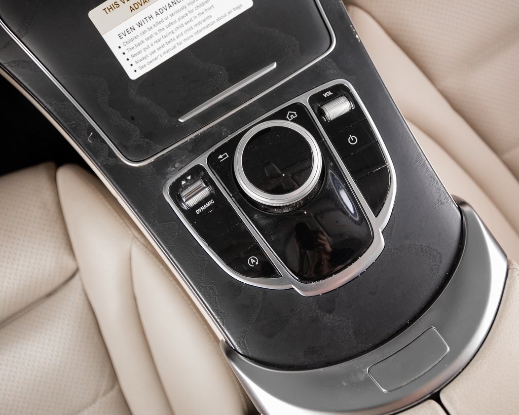 2020 Mercedes Benz C 300 4MATIC photo 6