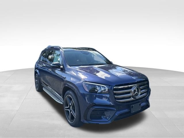 2026 Mercedes Benz GLS 450 4MATIC photo 6