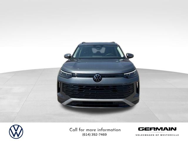 2025 Volkswagen Tiguan S photo 2