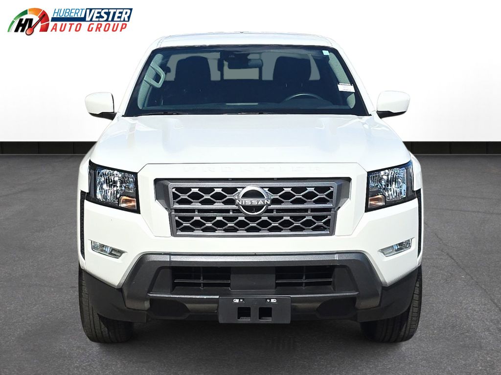 2024 Nissan Frontier SV photo 3