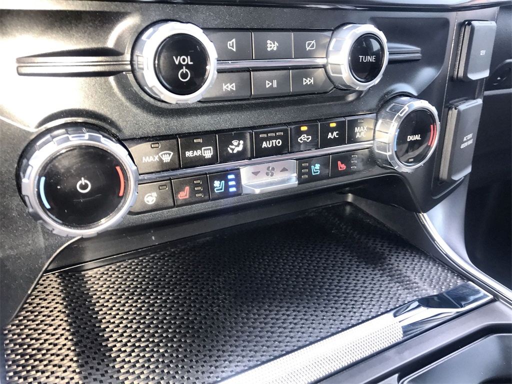 2024 Ford F-150 Raptor photo 19