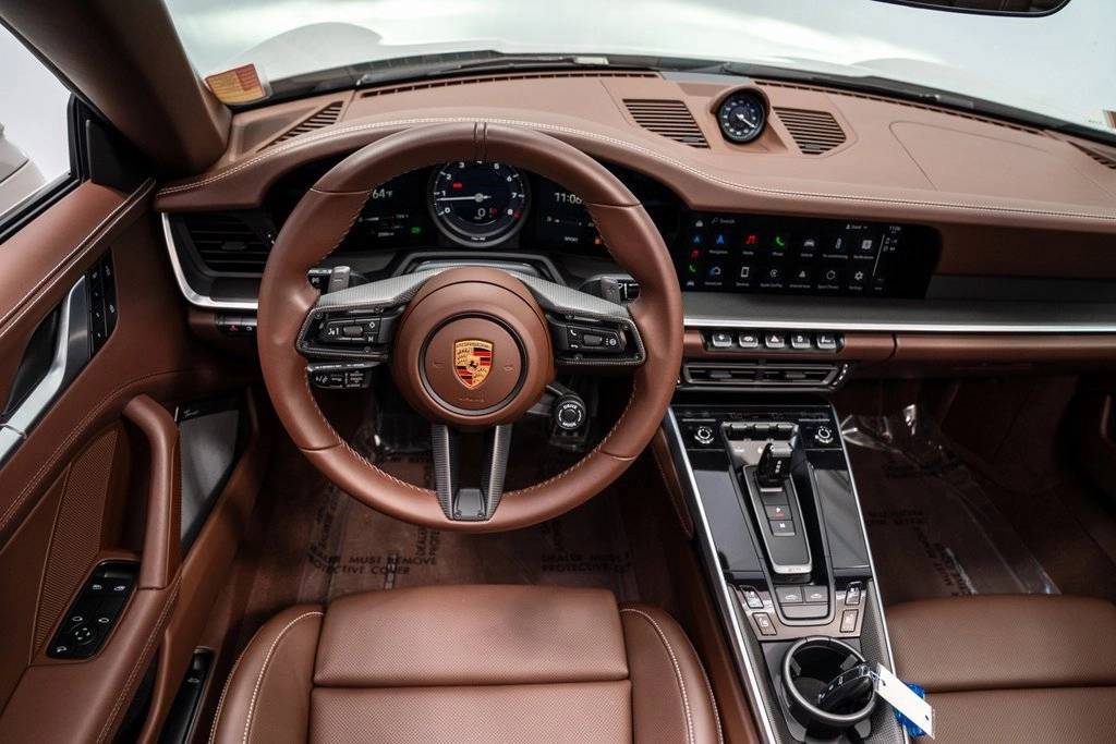2024 Porsche 911 4S Targa 4 GTS photo 16