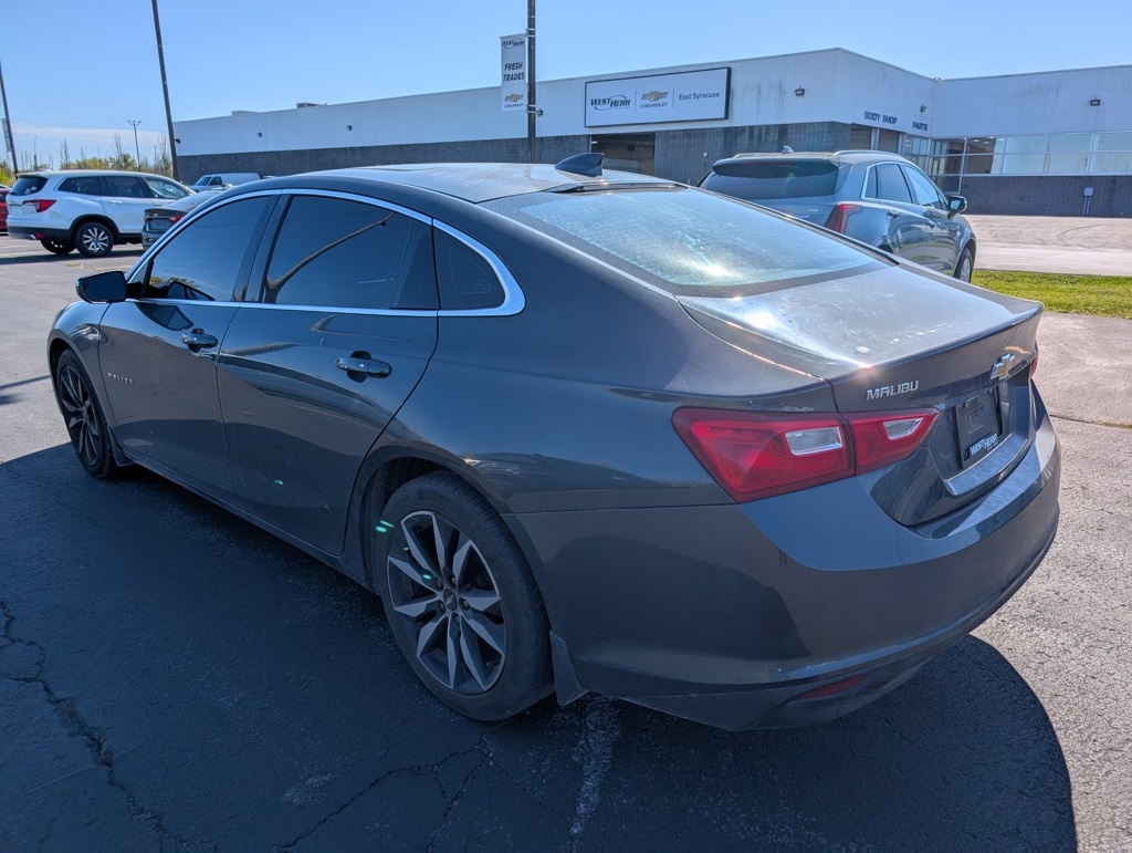 2017 Chevrolet Malibu 1LT photo 4