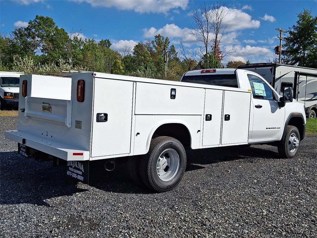 2025 Gmc Sierra 3500 Pro photo 3