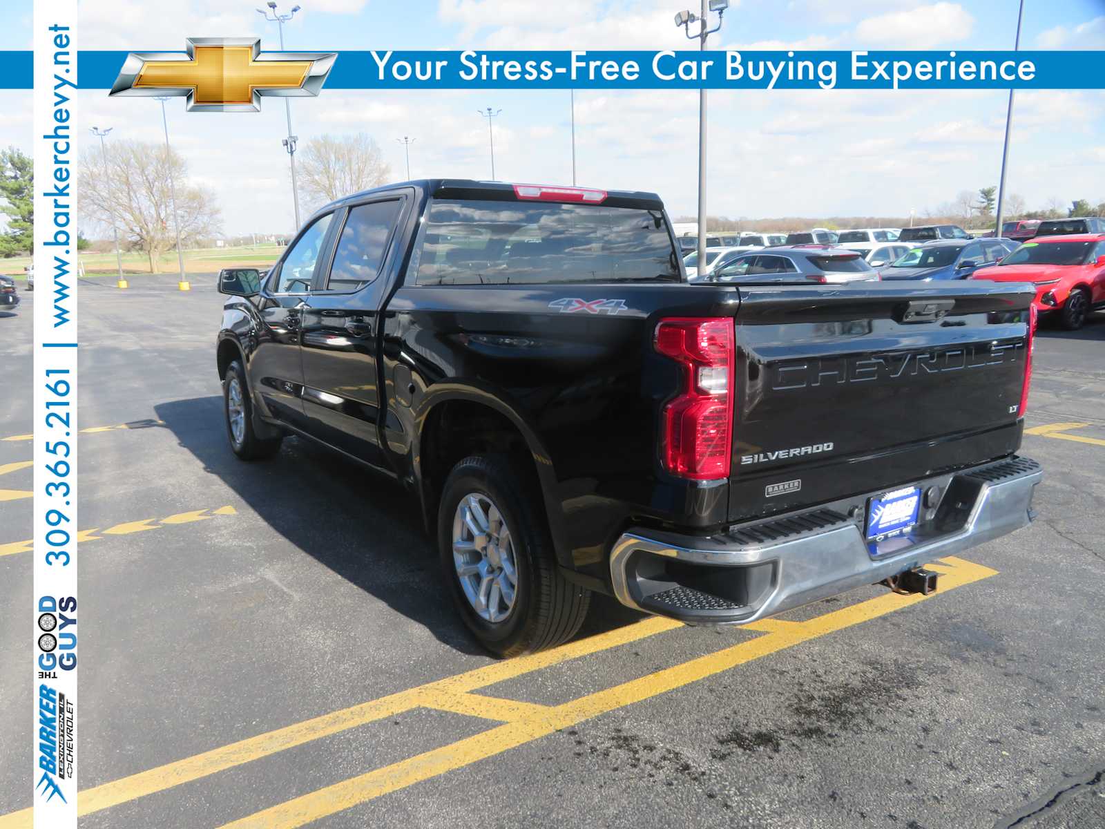 2023 Chevrolet Silverado 1500 LT photo 3