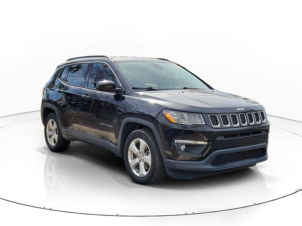 2019 Jeep Compass Latitude's photo