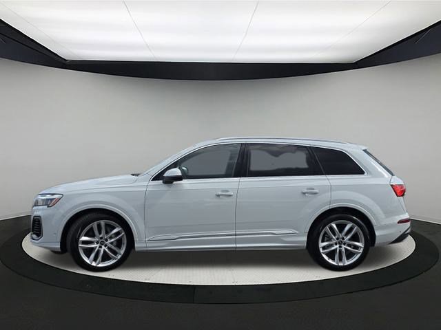 2025 Audi Q7 Premium Plus photo 3