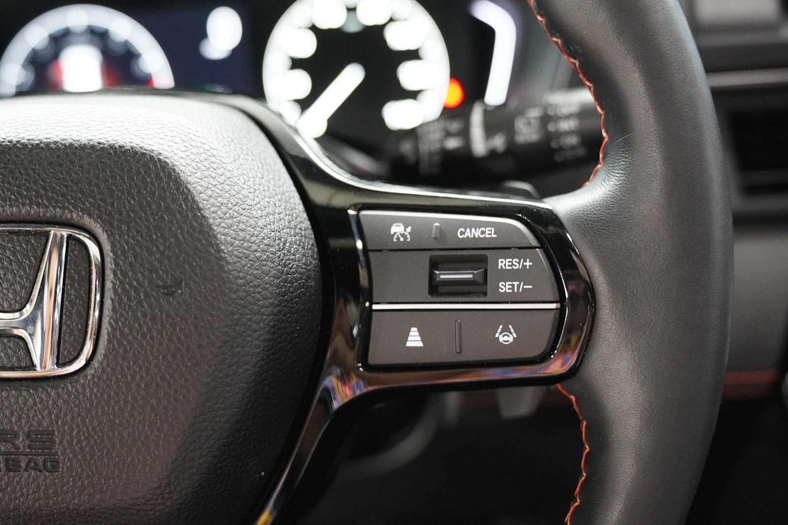 2024 Honda Pilot TrailSport photo 19